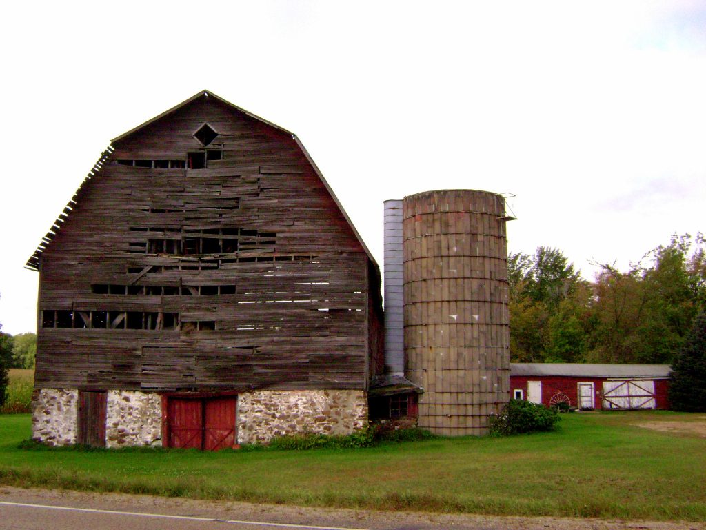 County P Wisconsin Barn