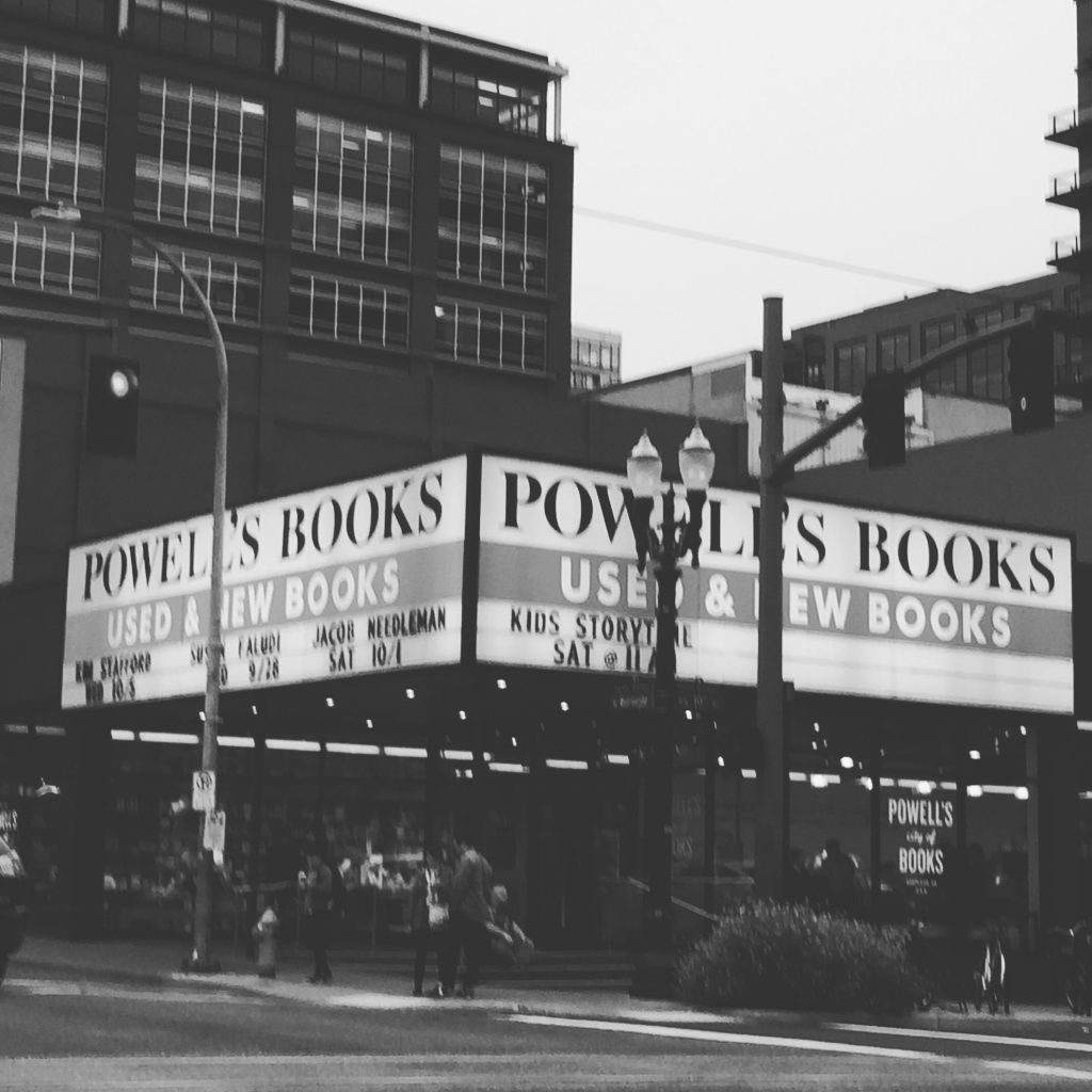 powells-bookstore-portland-oregon